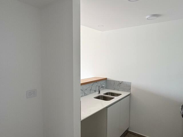 Whatsapp%20image%202025 12 09%20at%2014.30.40%20%282%29